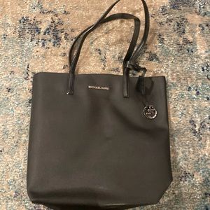 michael kors vegan purse